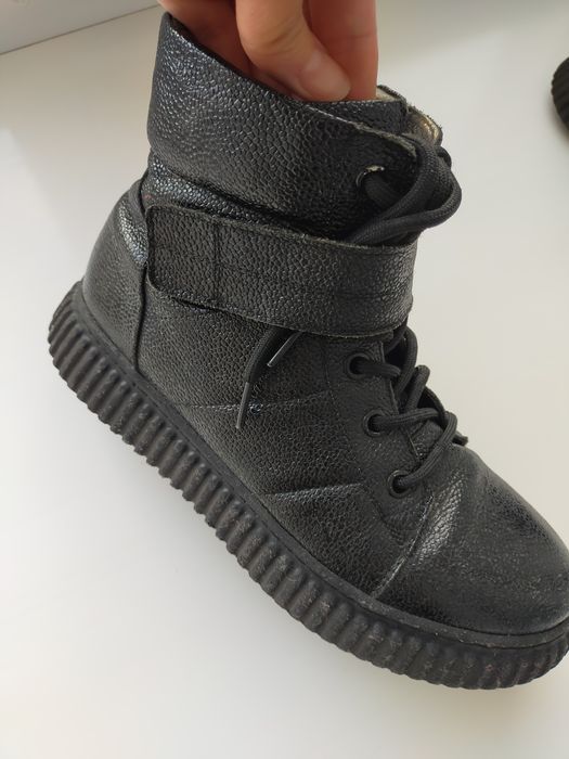 Ботинки на девочку