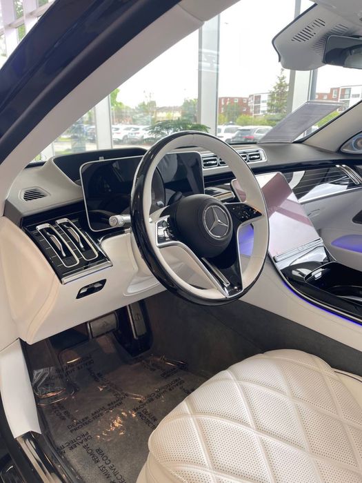 Mercedes Benz S680 Maybach Exclusive Model