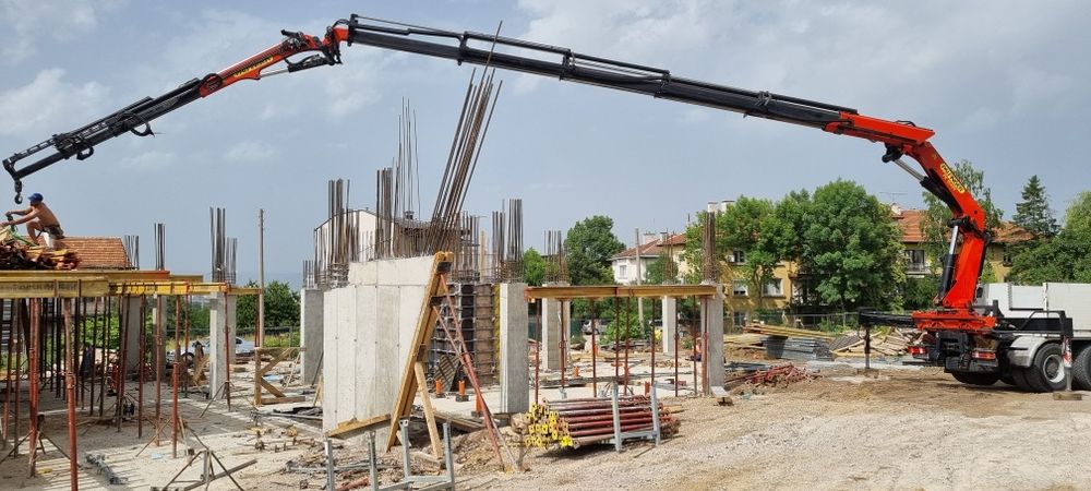 Камион с Кран/ Транспортни Услуги