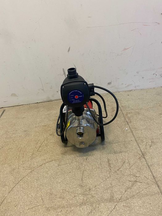 Помпа с електронен пресостат 1200W 64L/min RD-WP17