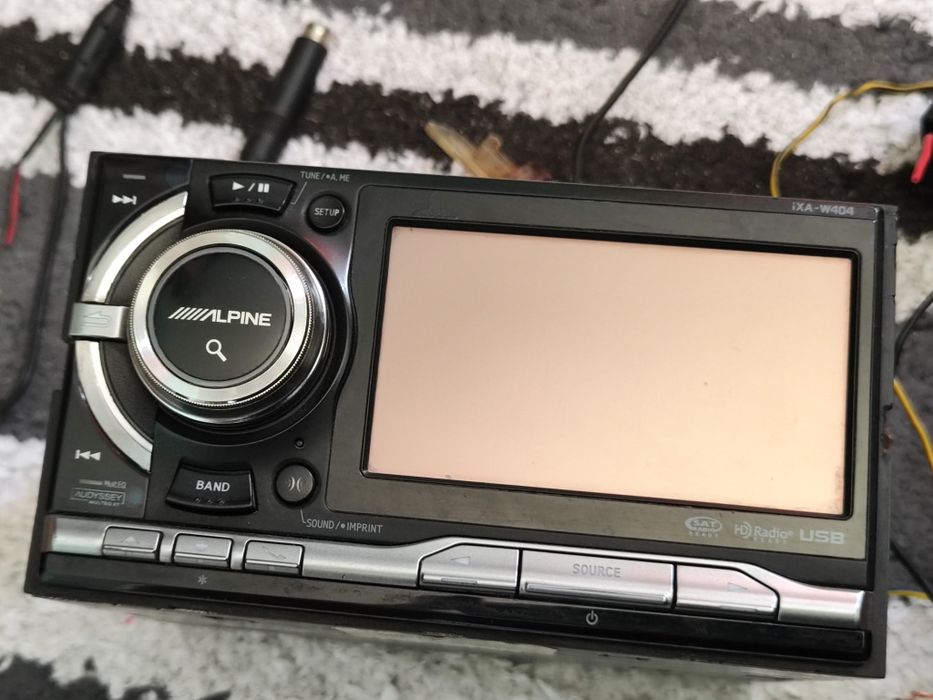 Медия Alpine iXA-W404 + камера и usb
