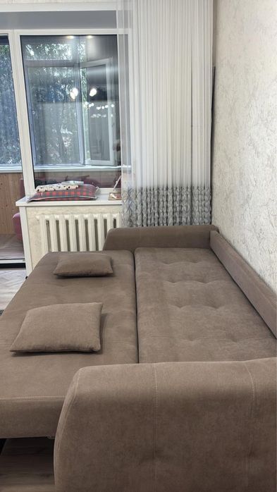 Продам диван срочно