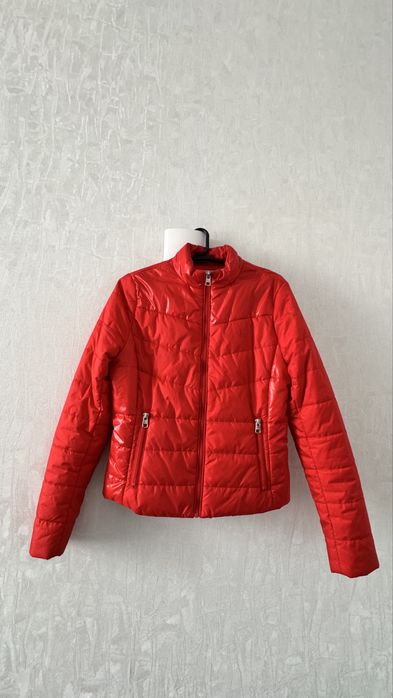 новая куртка Calvin Klein