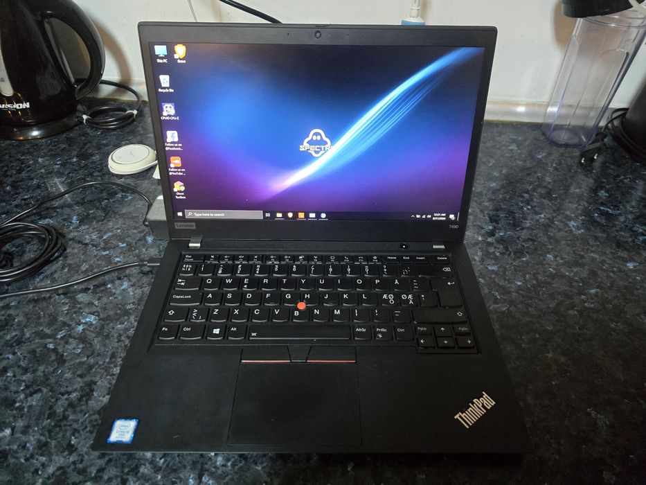 Lenovo ThinkPad T490 – i5-8365U / 16GB DDR4 / SSD 256GB / IPS Full HD