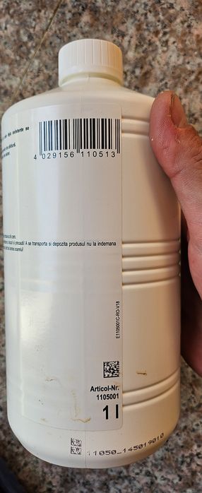 3l Substanta tratare piscina anticalcar+rugina