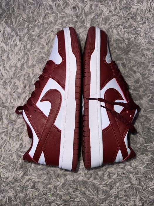 Nike кроссовки 39 размер