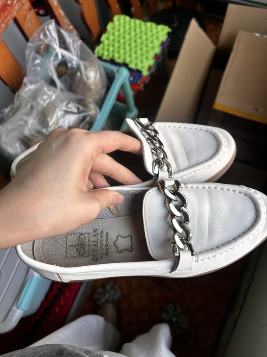 Кожаные лоферы 37