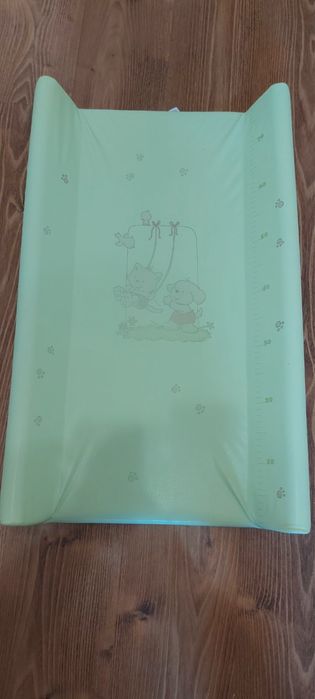 Твърда подложка за повиване Lorelli 50x80 см – като нова