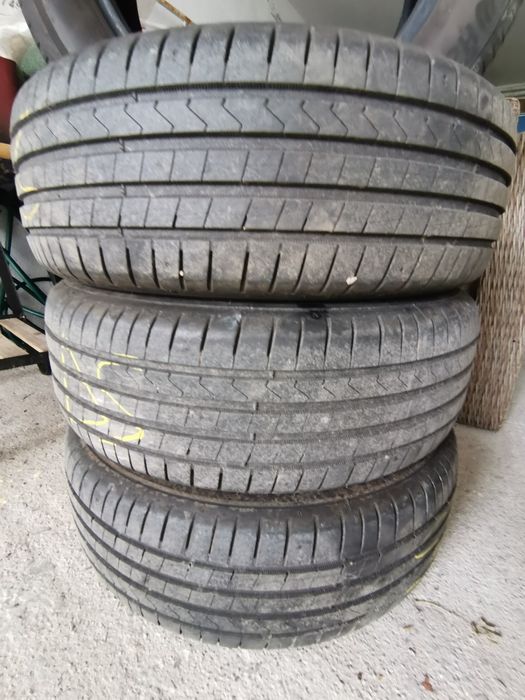 Set 4 anvelope vara 215 60 17 Hankook stare excelenta