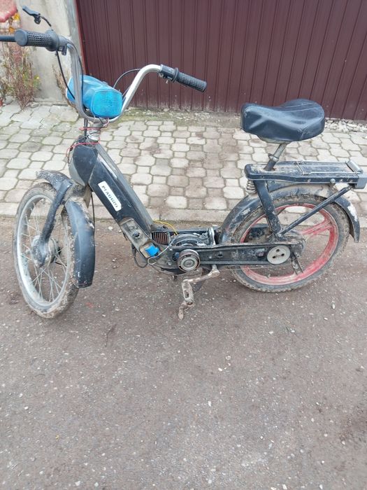 Dau 2 scutere spre vanzare