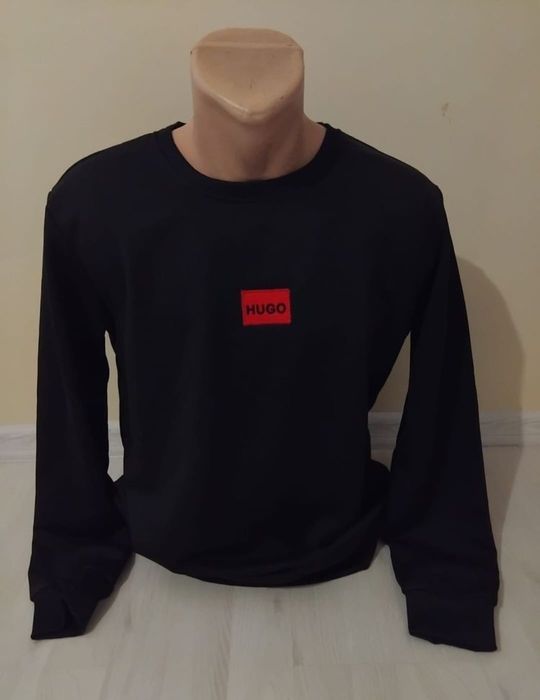 Trening Hugo Boss unisex  din 3 piese.