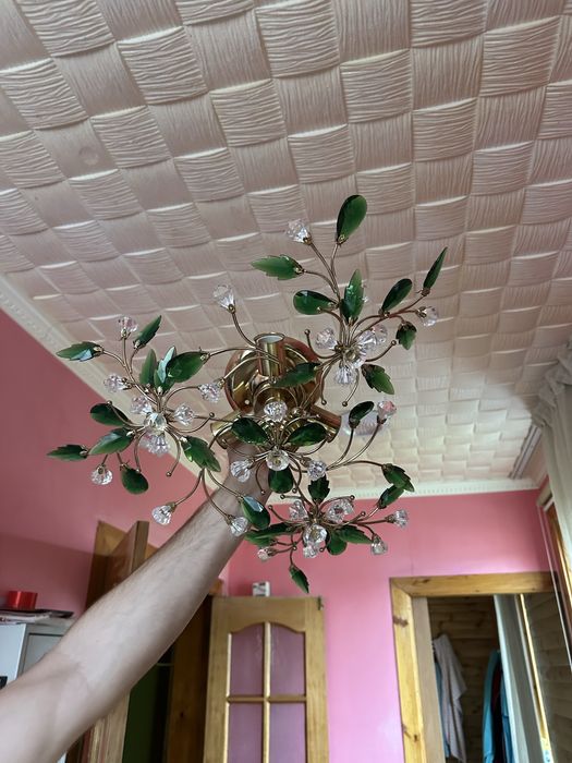 Продам люстру за 5000