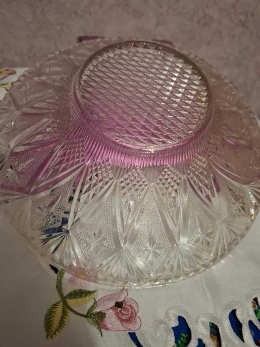 Красива кристална Фруктиера