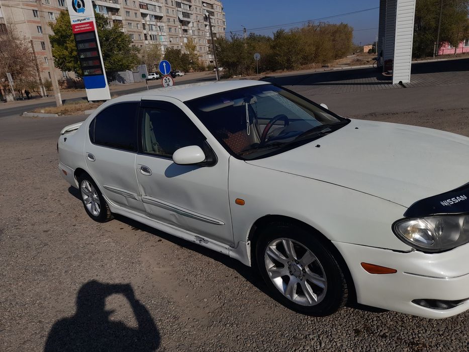 Продам ниссан максима 2003гв