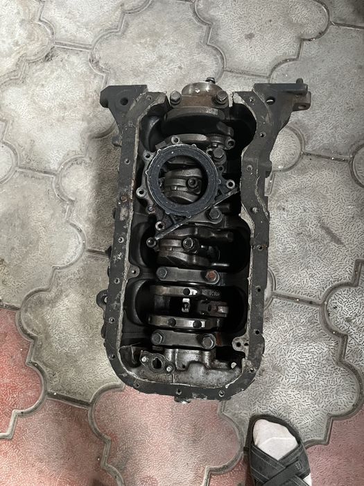 Блок двигателя..