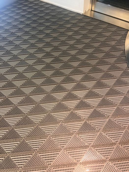 Покрытие для входной группы