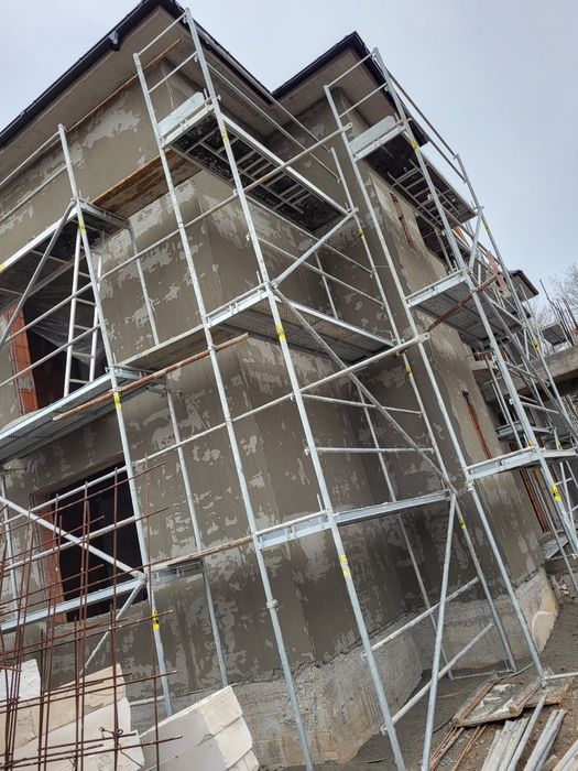 Tencuiala mecanizata