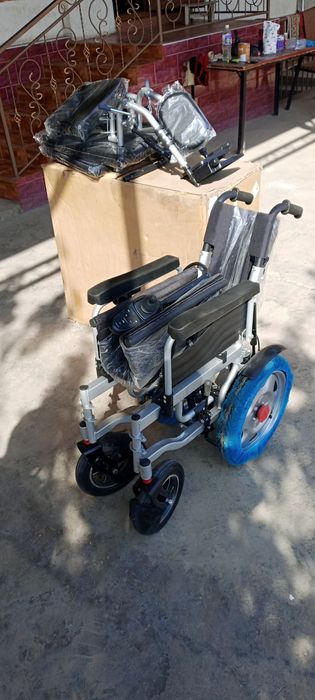 Коляска электронная продаеться новый Янги токлик ногирон араваси.