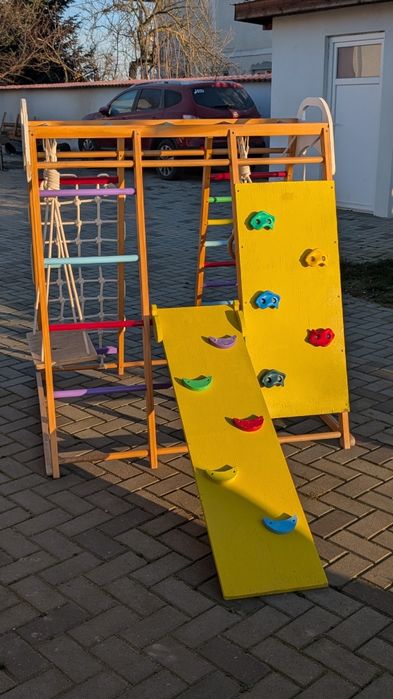 Loc de joaca copii- Pickler- tobogan- leagan- catarat