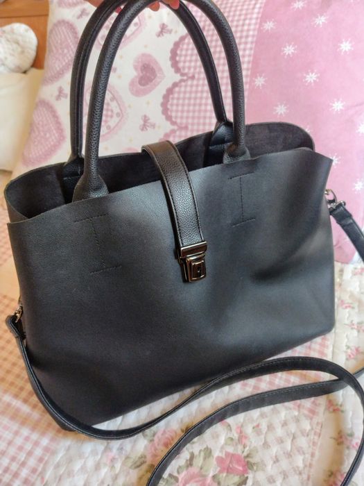 Дамска чанта от Avon