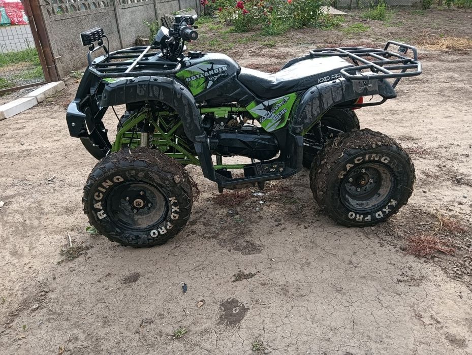 De vanzare sau schimb pe animale atv de 200cc cutie automate ate în jur de 1000 km facuti atv e loat de mine nou nouț acum 2 ani am acte