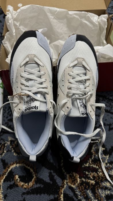 Кроссовки reebok lx 2200