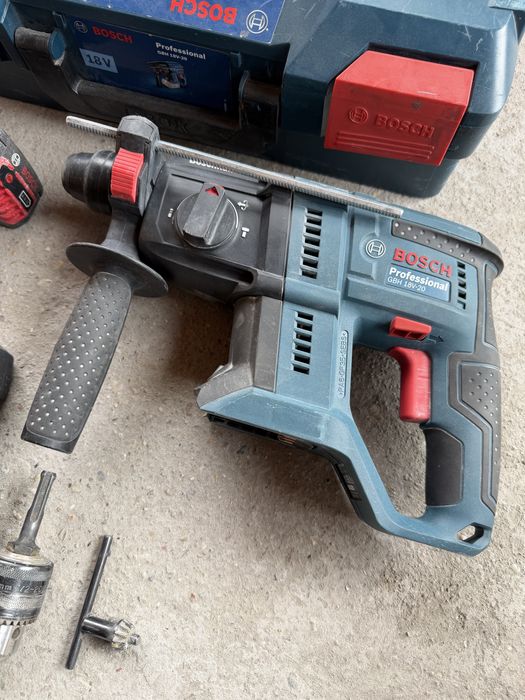 Bosch GBH 18V-20 перфоратор