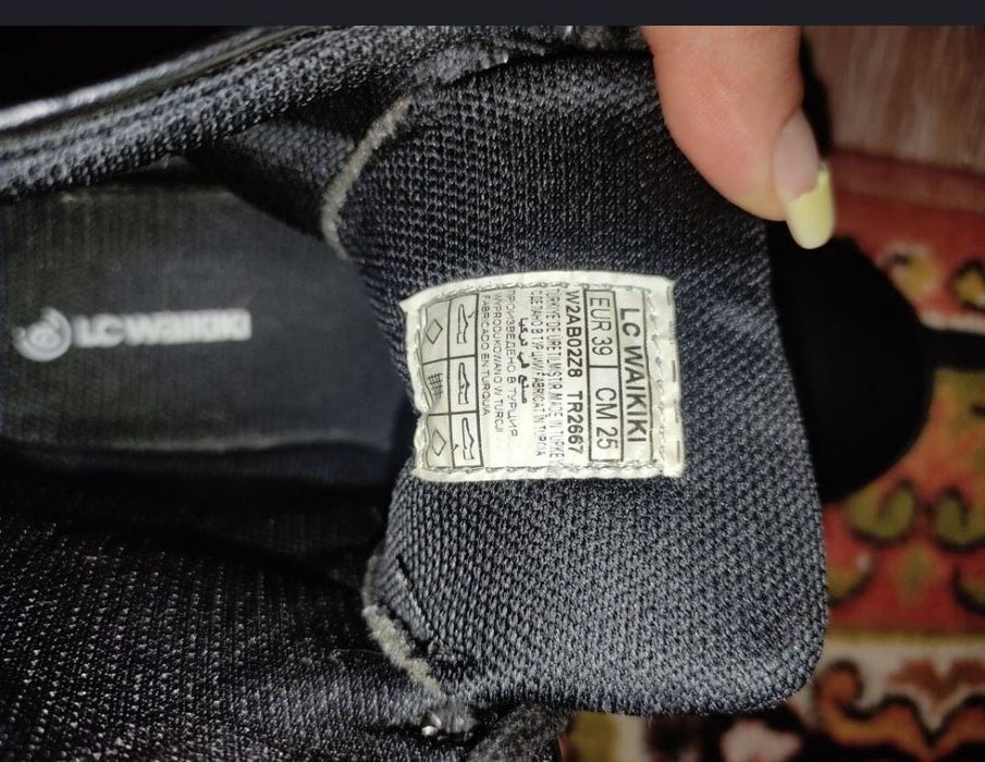 Женские ботинки осенние 39 размер