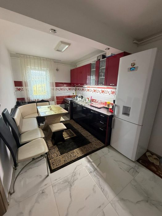 Vând Apartament 2 camere în Petrila