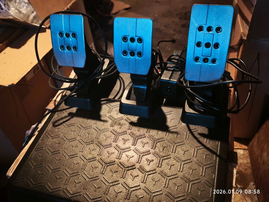 Thrustmaster T248/Волана с предали