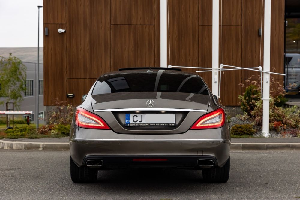 MERCEDES-BENZ CLS 2012 — imagine 4