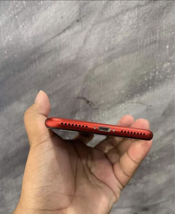 iPhone 8 Plus ёмкость (72% 64Gb) 35000