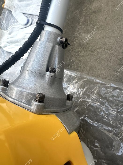 Бепул доставка 4х тактный бензиновый триммер Rolf новый