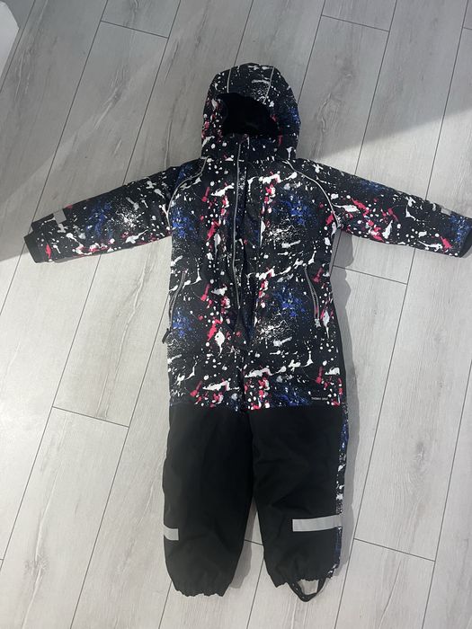 Продам детский комбинезон