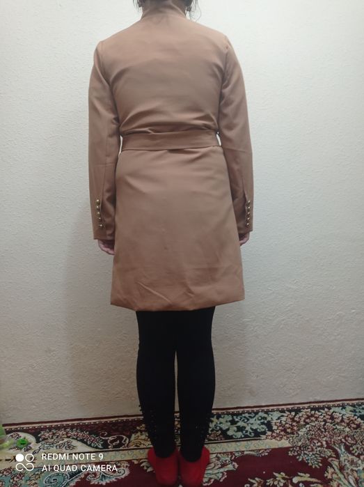 Qizlar kastyumi sotiladi chiroyli 250 ming keliwiladi