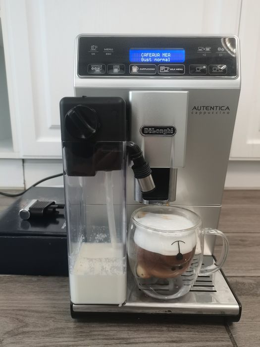 DeLonghi Autentica Cappuccino