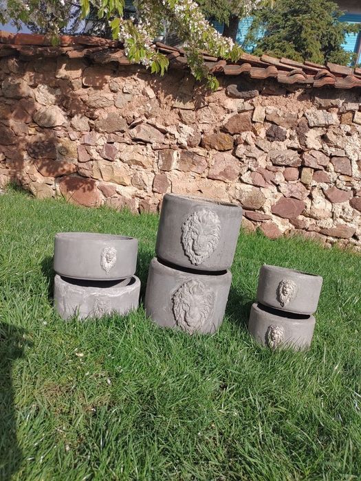 Саксии кашпи с орнамент
