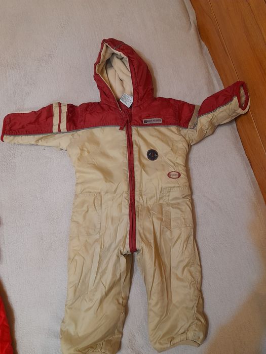 Hăinuțe pentru bebelu