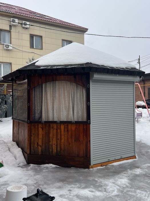 Тапчан (беседка).