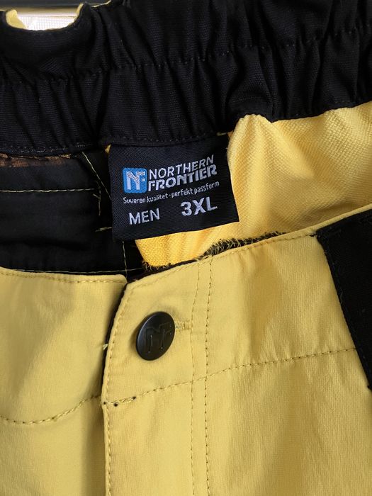 Pantaloni RevolutionRace