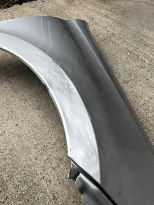 Переднее правое крыло Lada Granta