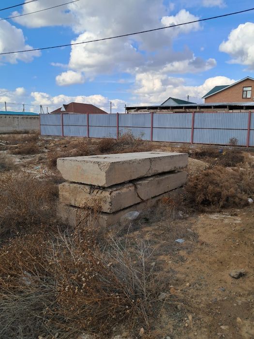 Байтерек 4 -те жер сатылады