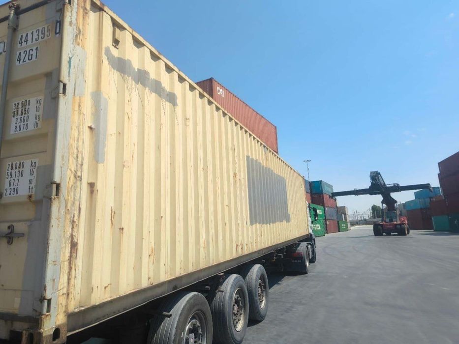 Срочно продам контейнер 600