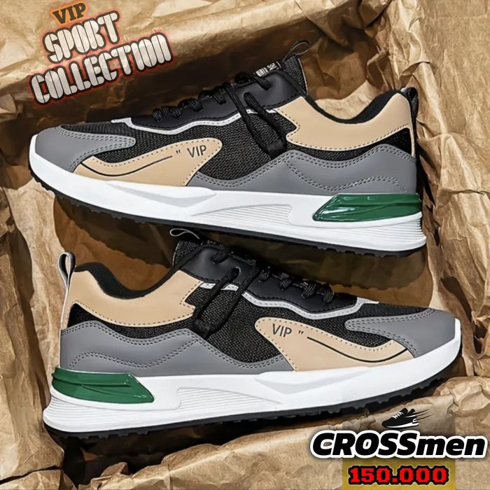 Мужские кроссовки