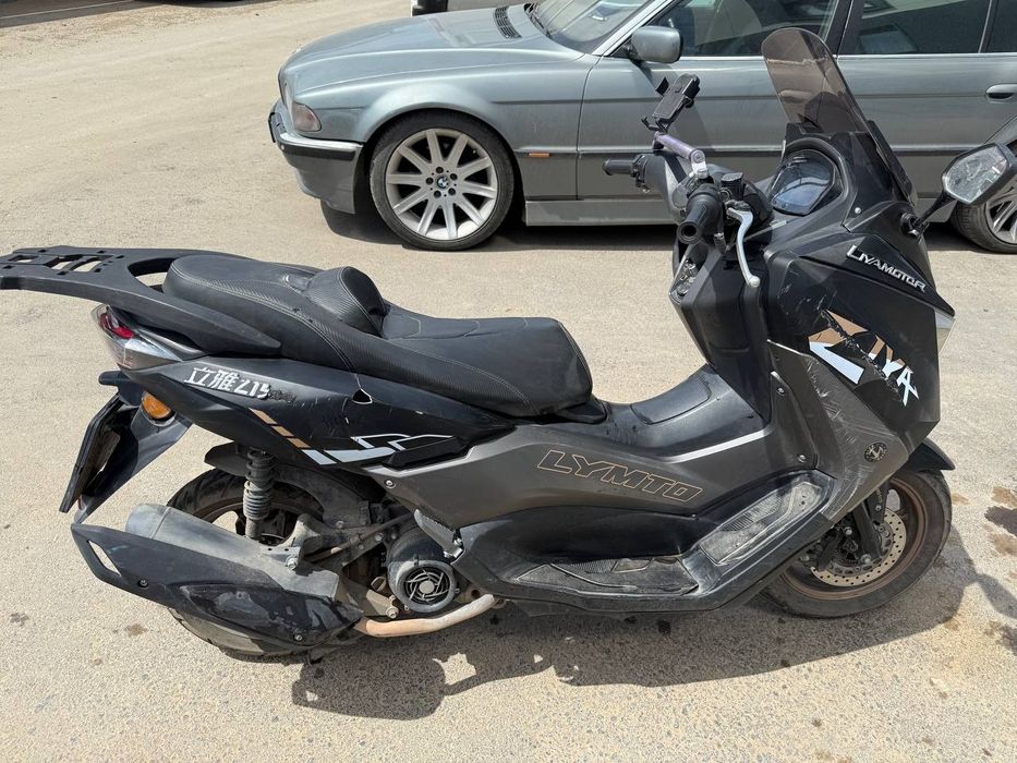 Скутер ZMAX 180кубов