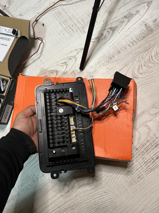 Navigatie golf si Car Dab bluetoth plus microfon 600lei ambele