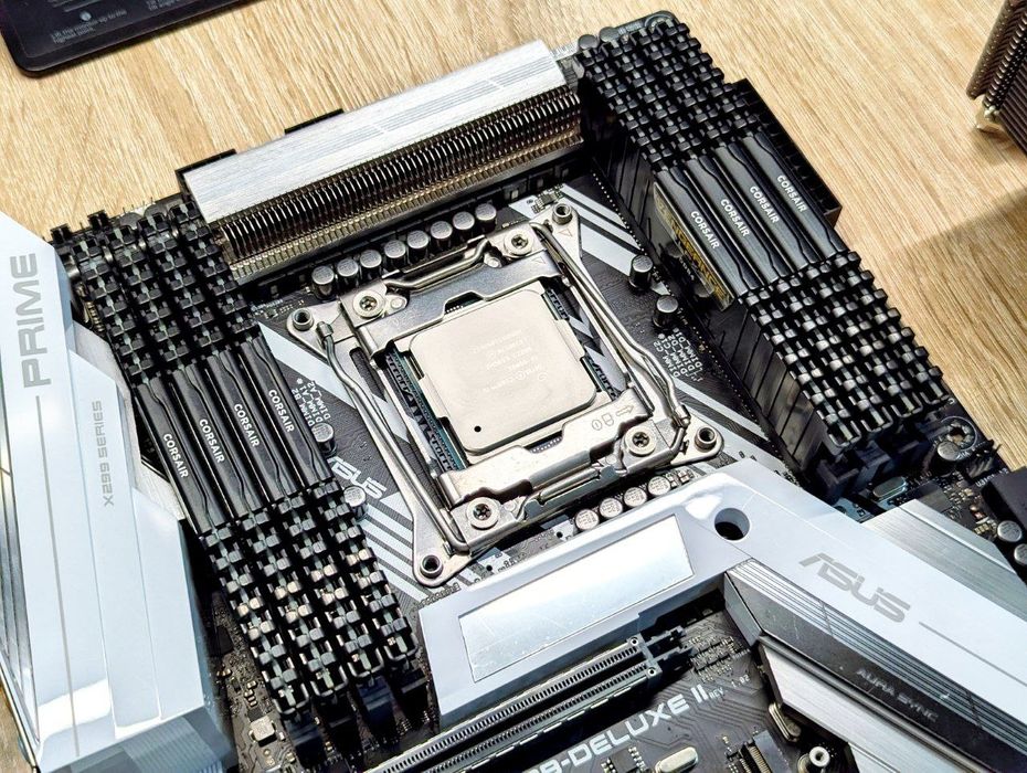 Asus X299 i9 9900X/128GB RAM/Noctua