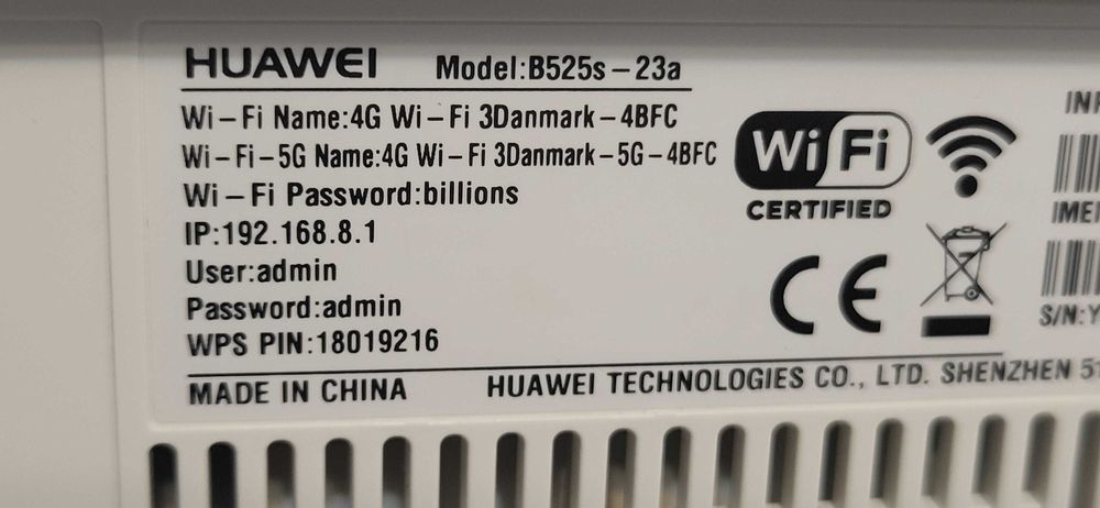 Huawei Router B525s-23a  4G LTE Cat 6, 300 Mbps download și 50 Mbps upload liber de retea se poate testa verifica