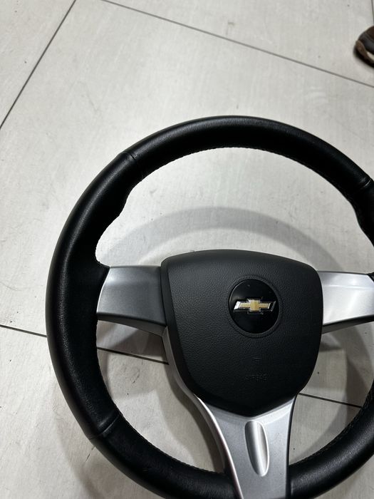 Spark elegant rul ideal holatda