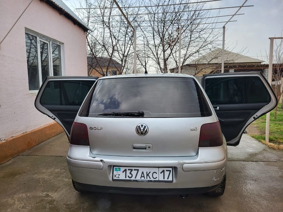 Volkswagen Golf 4